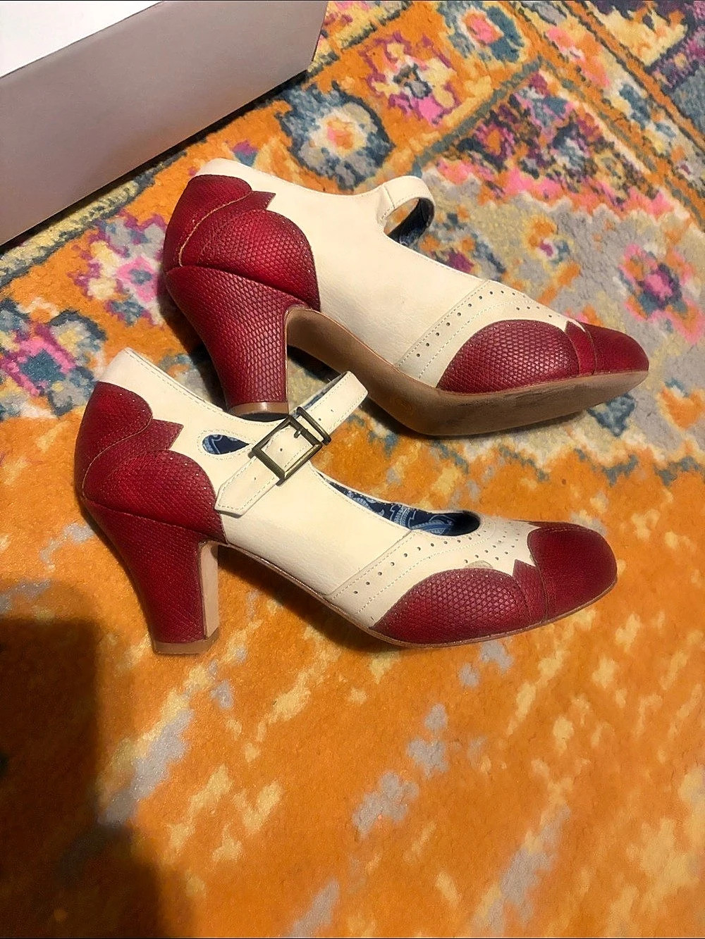 Aris Allen Heeled Oxford Dance Shoes Red & Cream
